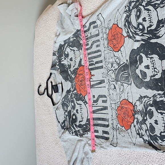 Guns N" Roses graphic mens t-shirt - Picture 4 of 5
